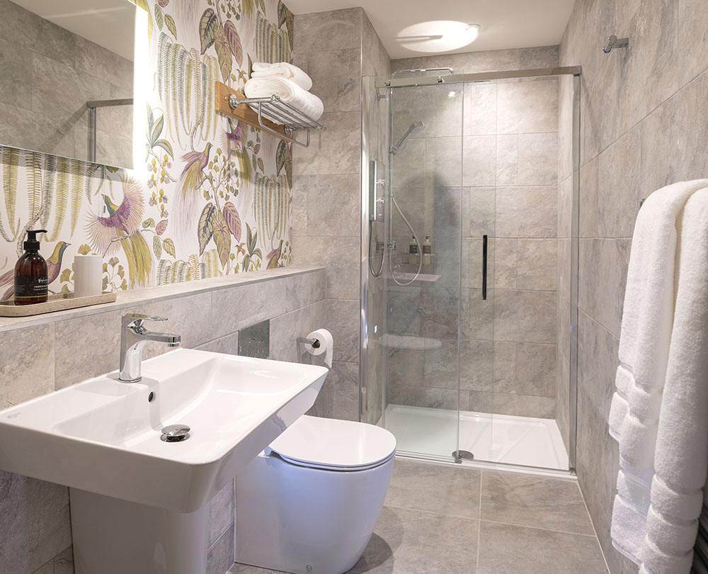 Shower Room, Scottish Thistle , Art House Serviced Apartments Inverness